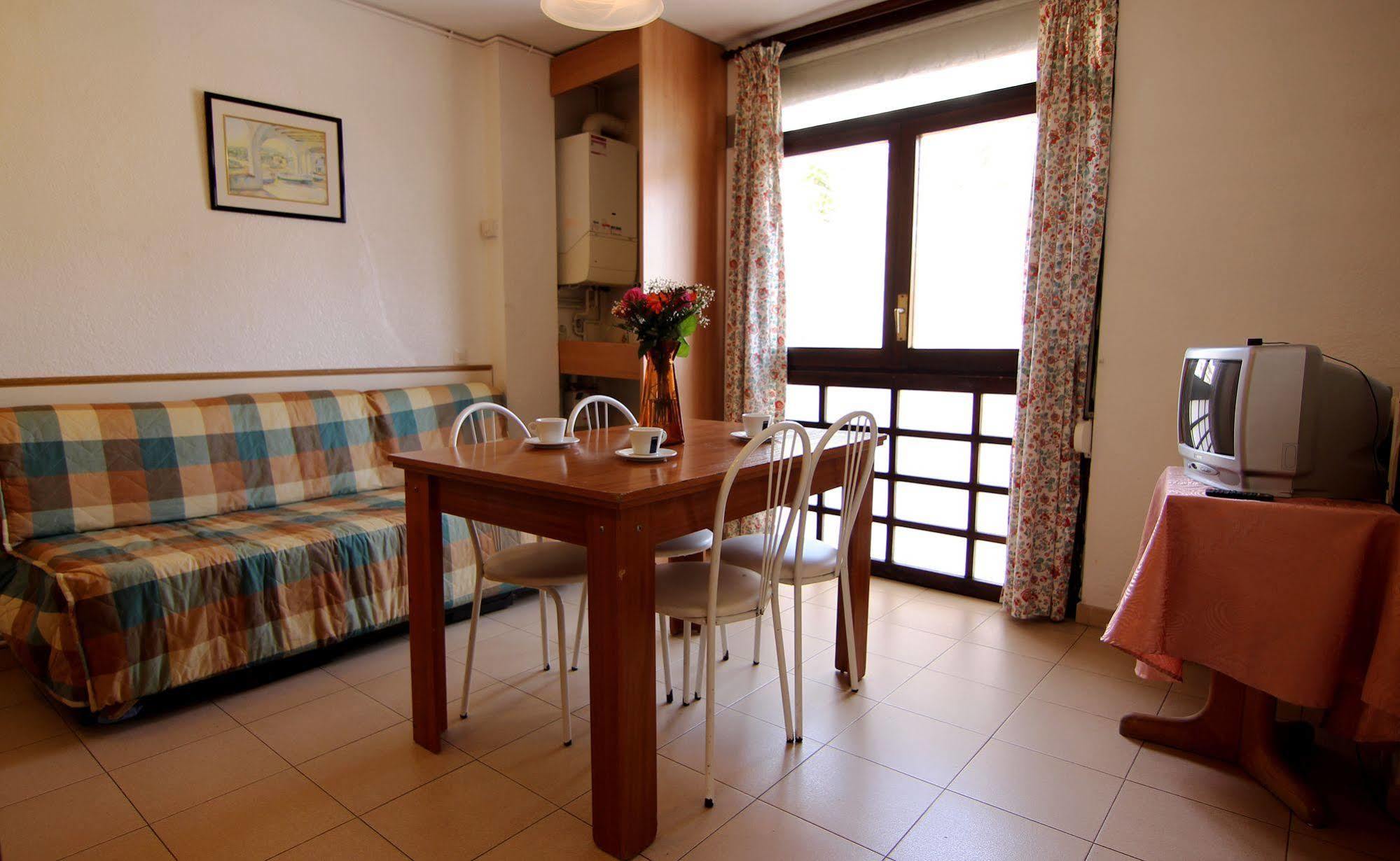 Apartamentos Zodiac Lloret de Mar Exterior foto
